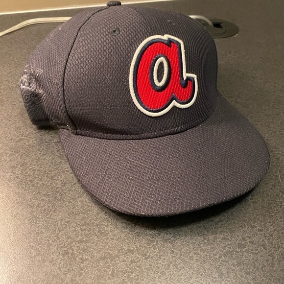 Retro New Era Atlanta Braves Hat - Picture 2 of 5